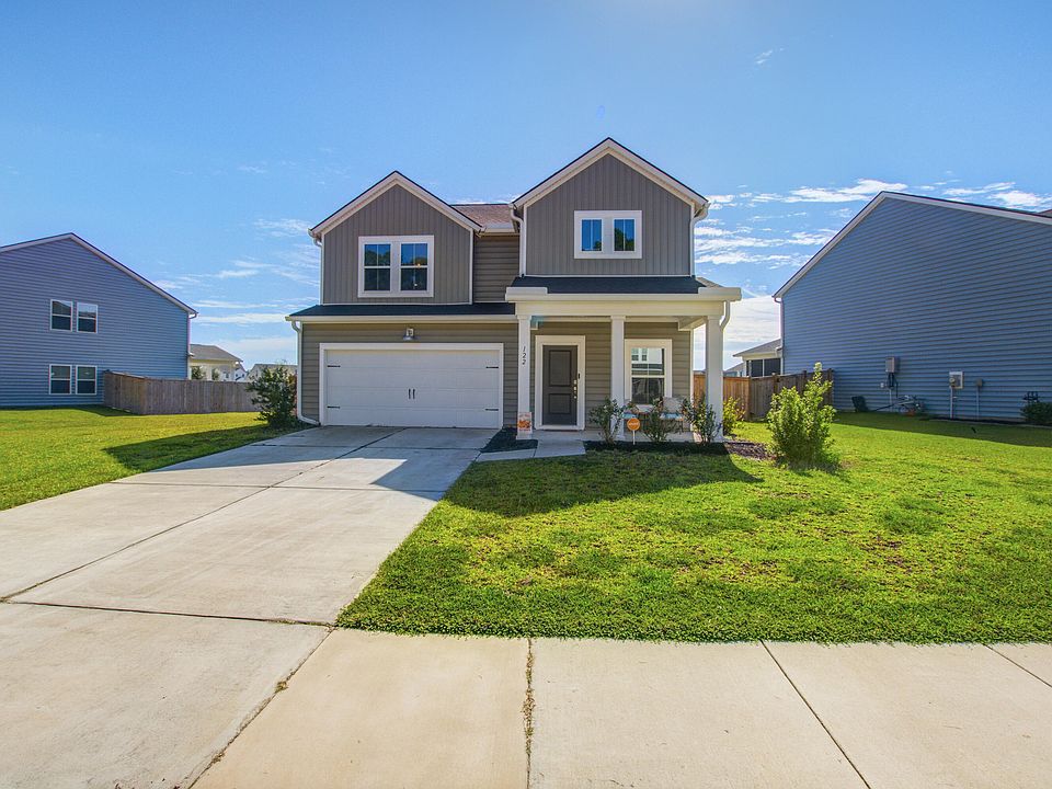 1st image of 122 Camellia Bloom Dr