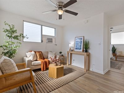 1120 Hassinger St APT 206, Honolulu, HI, 96822