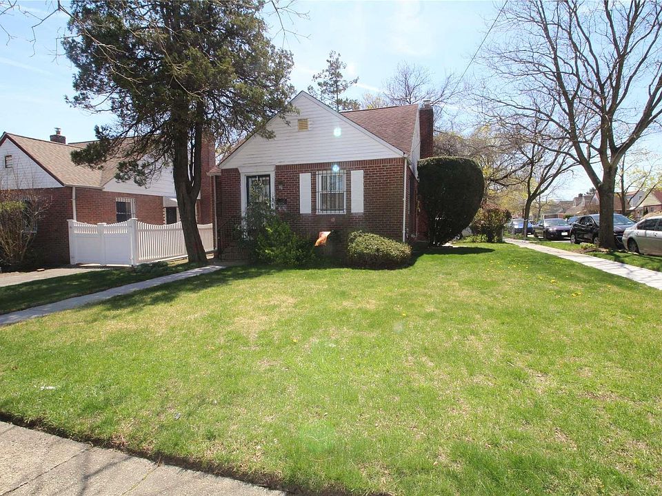 1st image of 222-04 130th Avenue