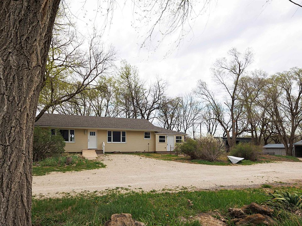6726 NW Bailey Rd, Rossville, KS 66533 Zillow