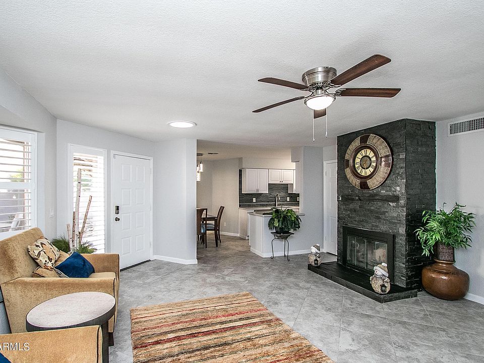 1st image of 11288 N 108th Pl