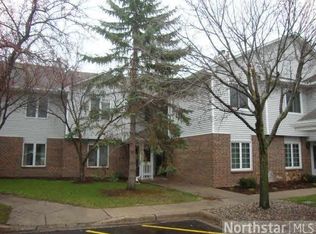 3584 Blue Jay Way, Saint Paul, MN 55123