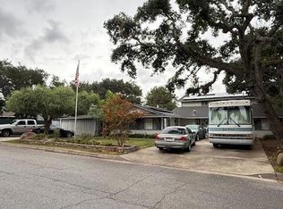 1122 Camille Dr, Ojai, CA 93023