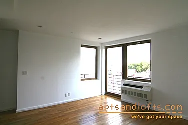 Rented by aptsandlofts.com