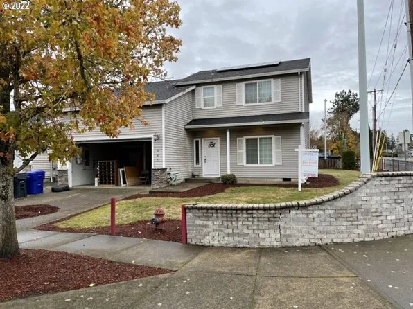 641 Mary Dr, Molalla, OR 97038