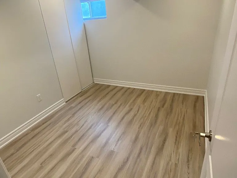 77 Walkerton Dr #BASEMENT — Photo 13