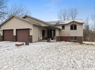 270 Forteen Mile Rd NW, Sparta, MI 49345