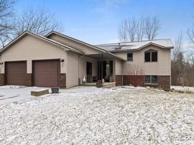270 Forteen Mile Rd NW, Sparta, MI, 49345