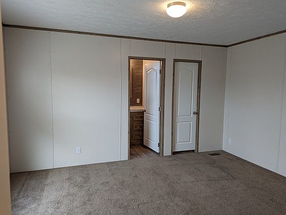 5th image of 2101 SW 38th St #50