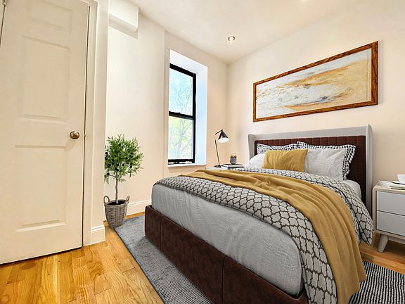 5th image of 934 Amsterdam Ave #2C