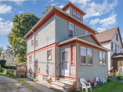 107 Enterprise St, Rochester, NY, 14619