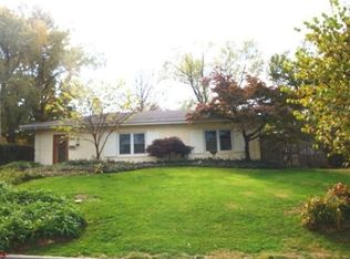 612 Warrenton Dr, Saint Louis, MO