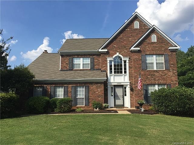 1st image of 1300 Buckthorne Ct