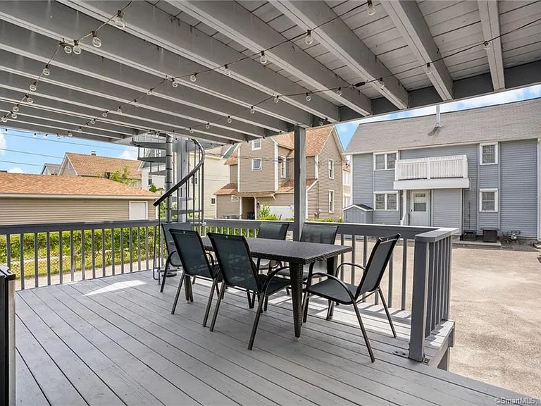 210 Broadway #210 — Photo 27