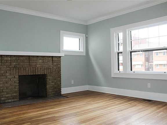 3rd image of 11116 Ashbury Ave