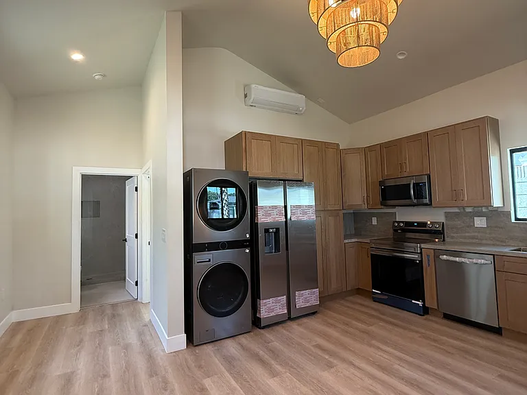 7849 Brighton Ave — Photo 2