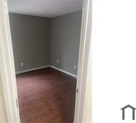 3 bed, 1000 sqft, $4,000 — Photo 4
