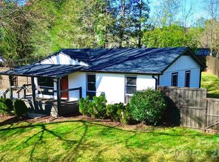 95 Loeb Dr, Brevard, NC 28712