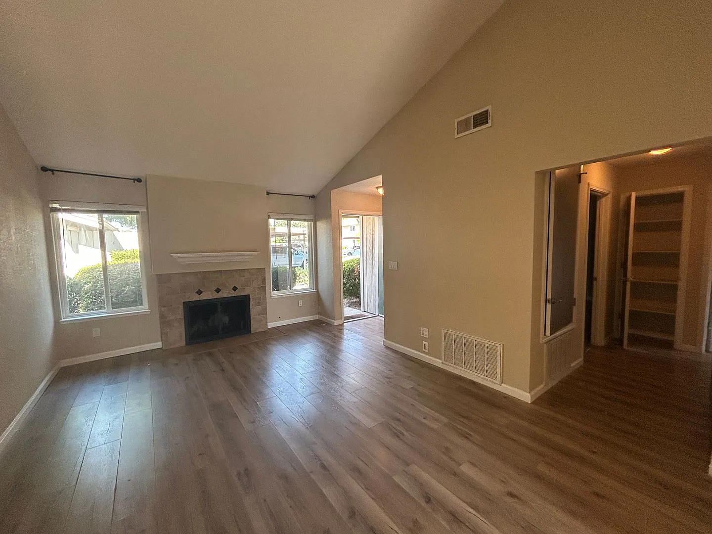Welcome to Suncrest Villas — Photo 3