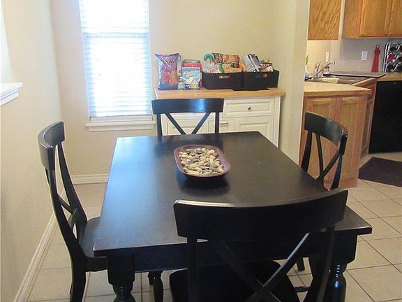 5th image of 43 Woodcock Cir