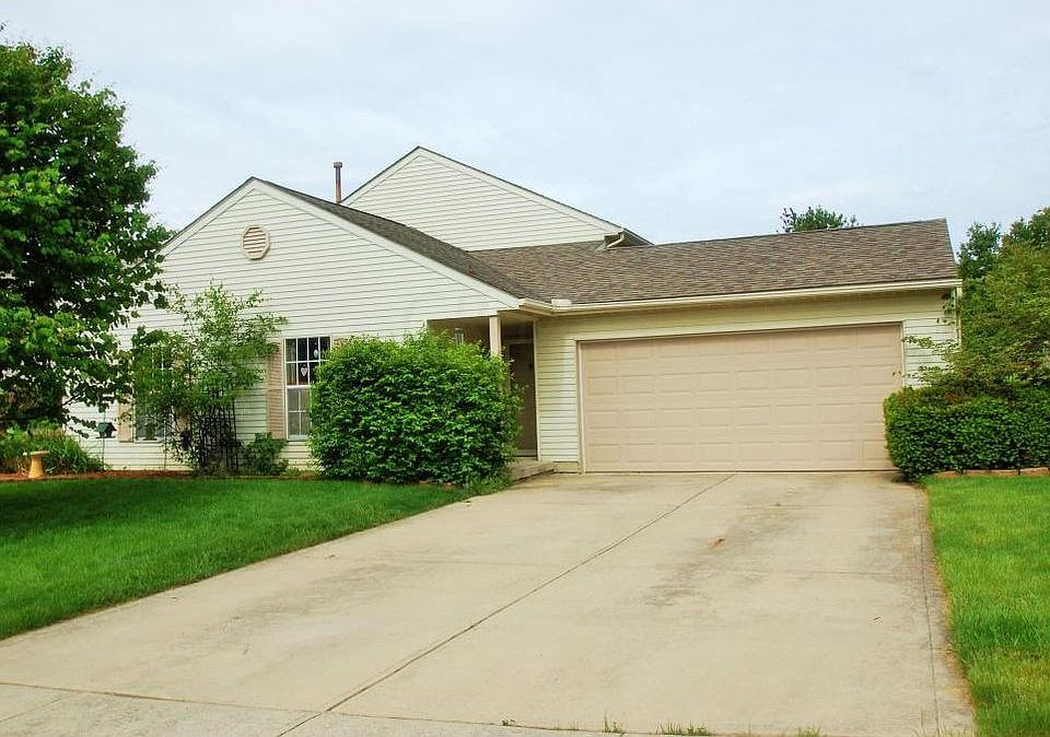 1st image of 465 Warwick Ln