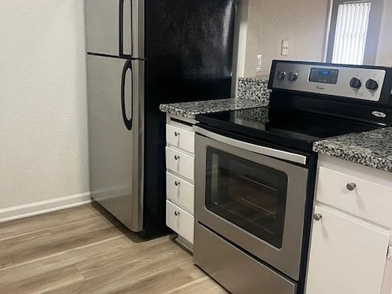 Villa Hermosa Apartments — Photo 19