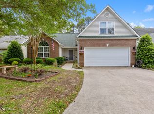5127 Long Pointe Rd, Wilmington, NC 28409