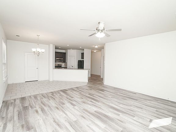 4th image of 349 Lead Creek Dr