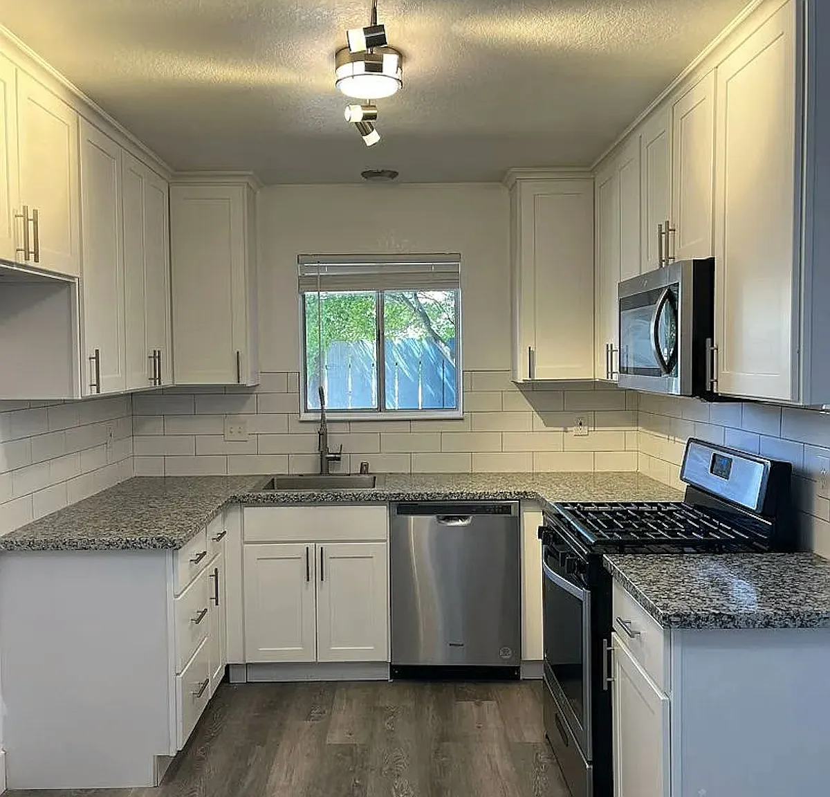 Richland Living Homes — Photo 1