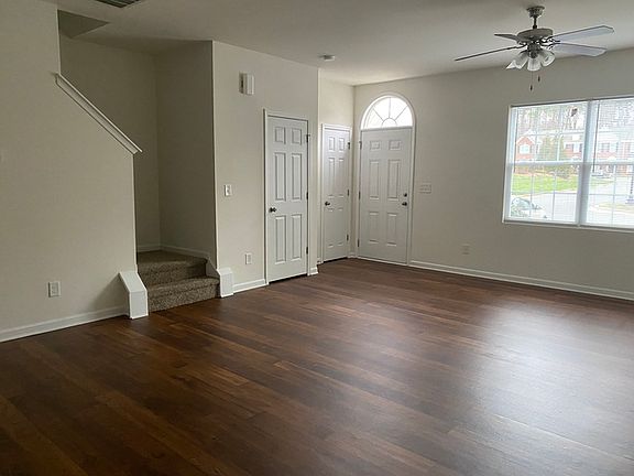 4th image of 2545 River Rock Dr