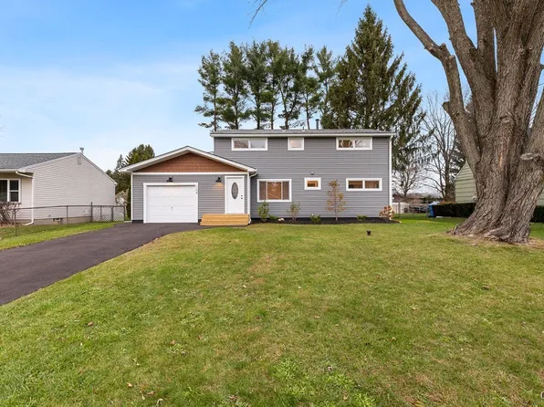 104 Kaywood Rd, North Syracuse, NY 13212