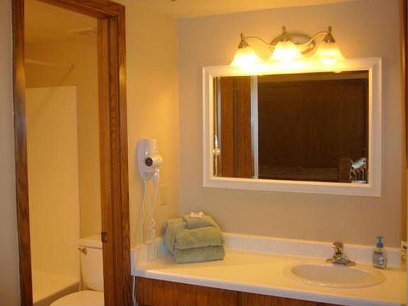 5th image of 1525 Park Ave #302