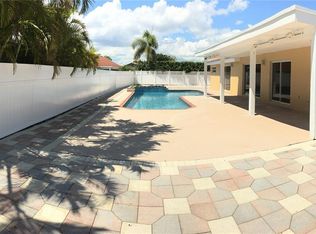 501 SW 168th Way, Weston, FL 33326