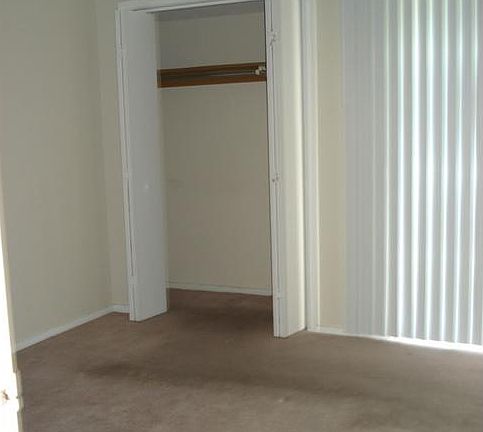 5th image of 4313 Loire Dr APT B