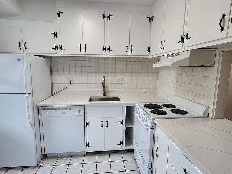 350 Fairmont Ave — Photo 23