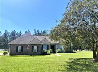 104 Cherrybark Ln, Natchez, MS 39120