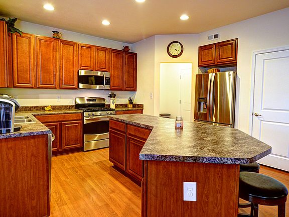5th image of 4325 Sourwood Dr