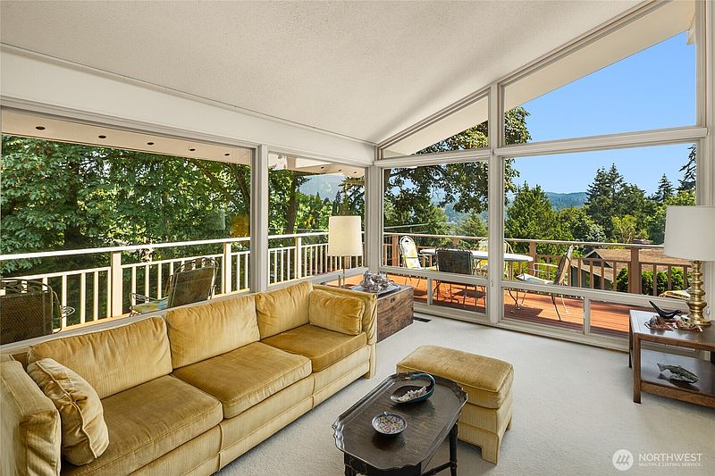 3rd image of 9226 SE 60th Street
