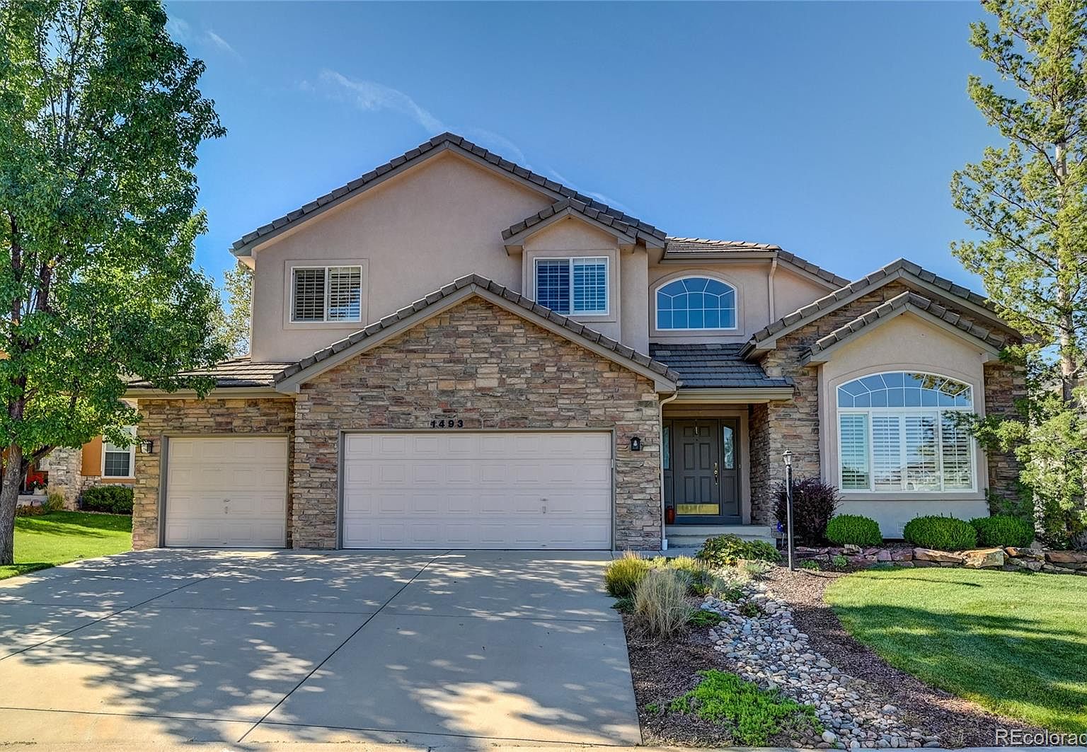 1493 Peninsula Circle