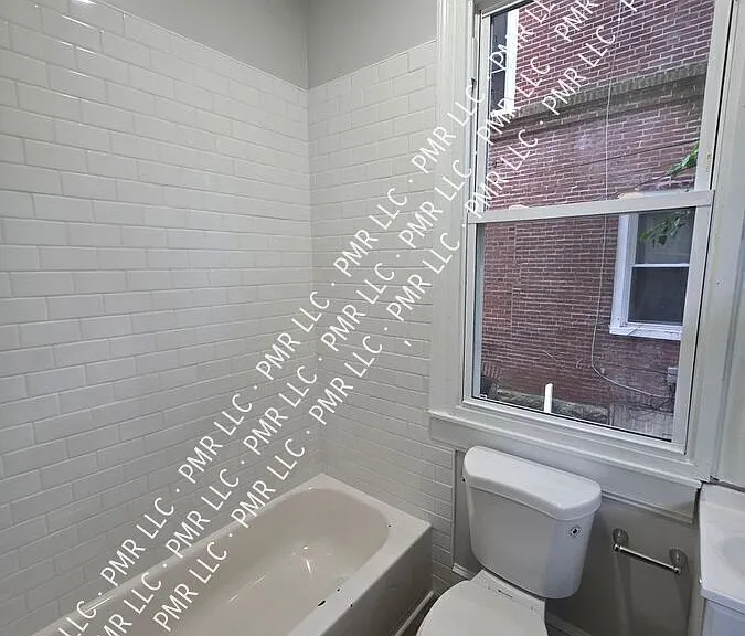 5028 N 12th St #1 — Photo 16