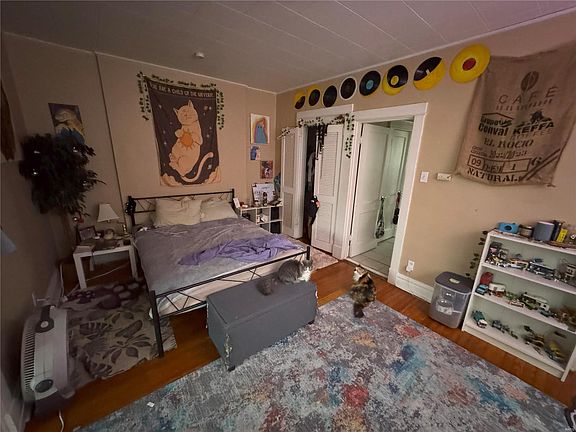 5th image of 3706 Hydraulic Ave
