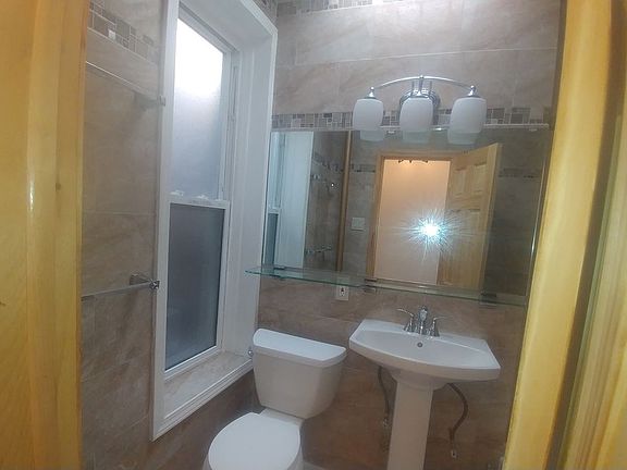 5th image of 516 Sterling Pl APT 4L