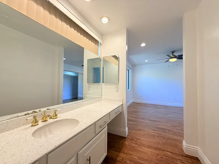 Canyon Villas — Photo 28