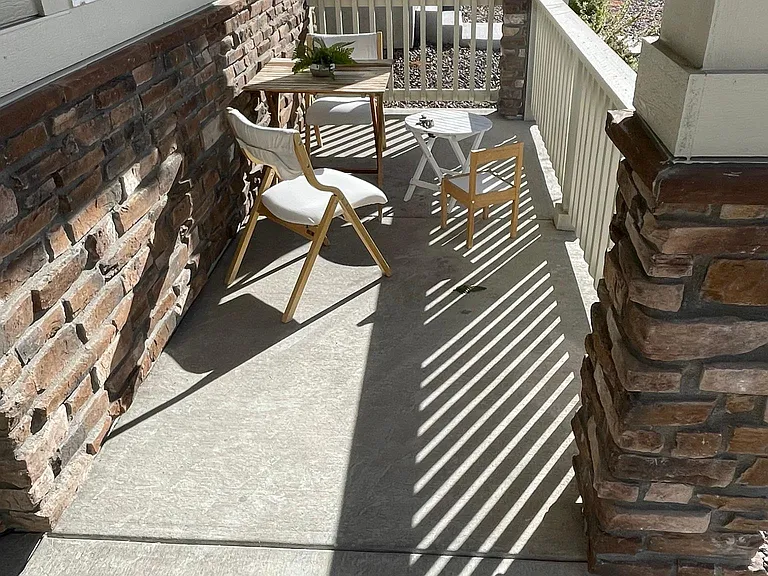 4726 Jasper St — Photo 3