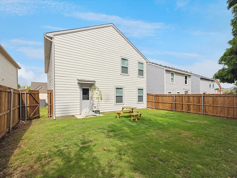 7352 Tin Star Dr — Photo 29