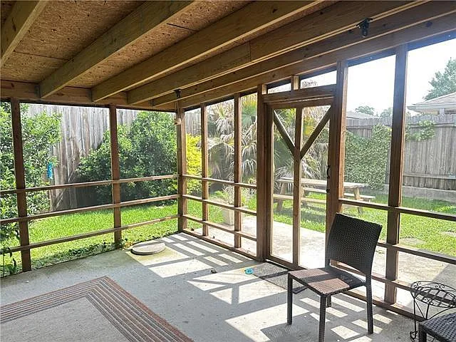5112 Willowtree Dr — Photo 12