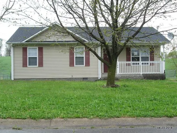 104 Sidney Ct, Oak Grove, KY 42262