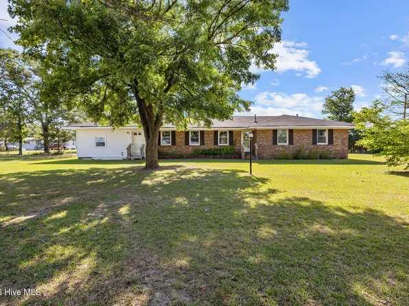 257 Plantation Drive, Red Springs, NC 28377