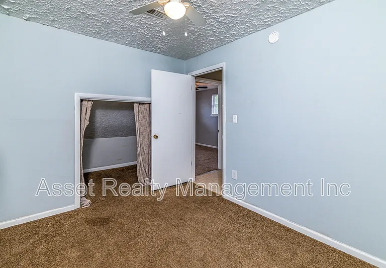 204 Wynn Ave #201 — Photo 13