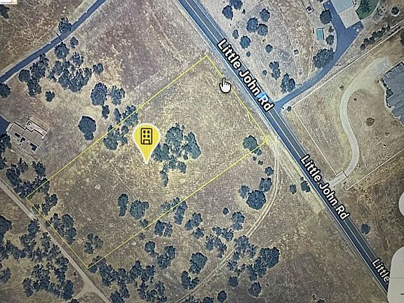 2nd image of 3404 Little John Rd